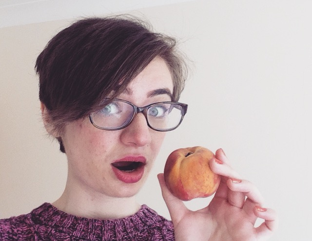Amy vs fruit peach